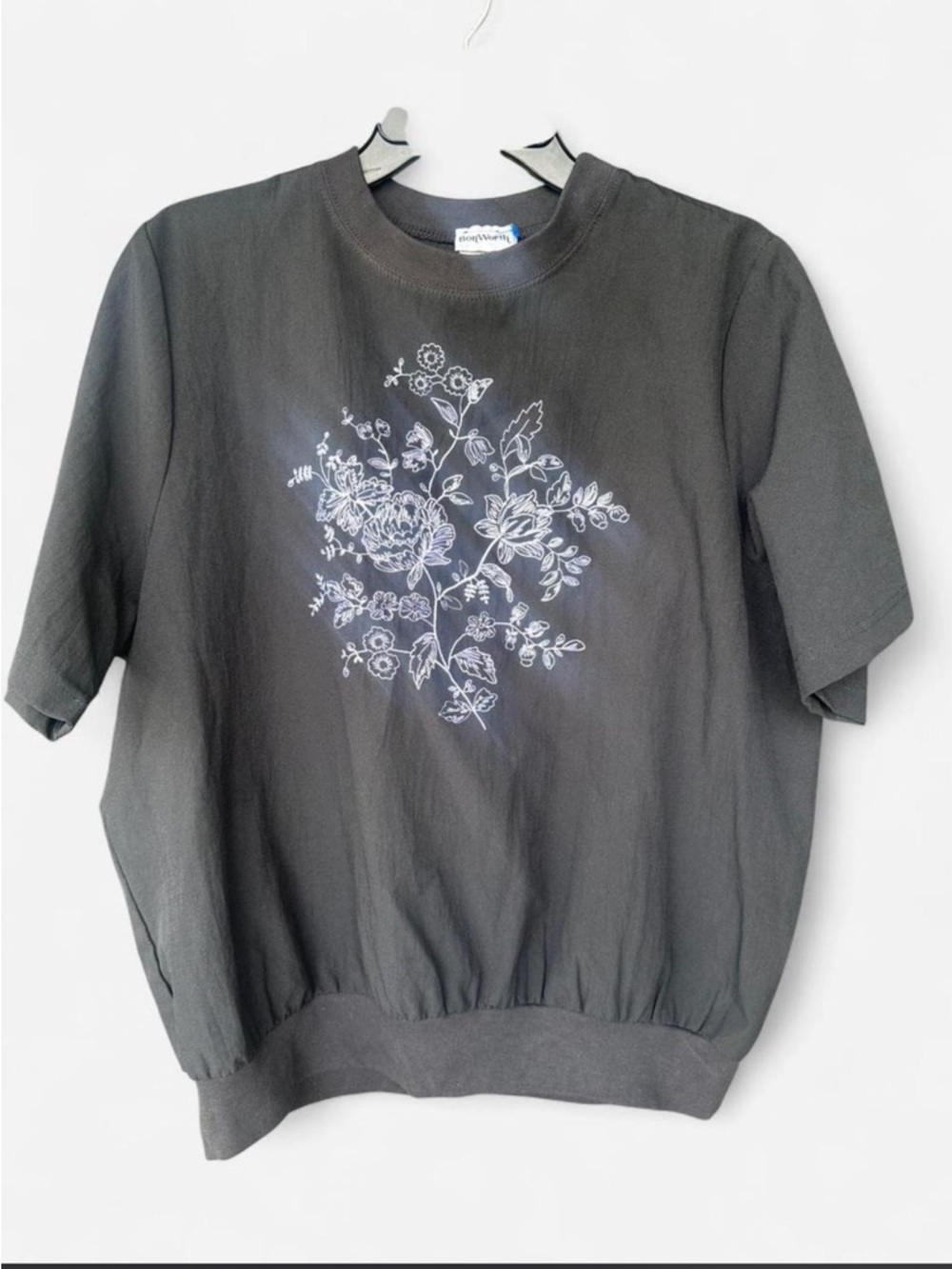 Black Short-Sleeve Sweatshirt with White Floral Print